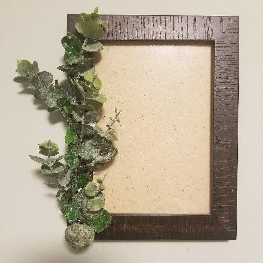 "Eucie" Picture Frame